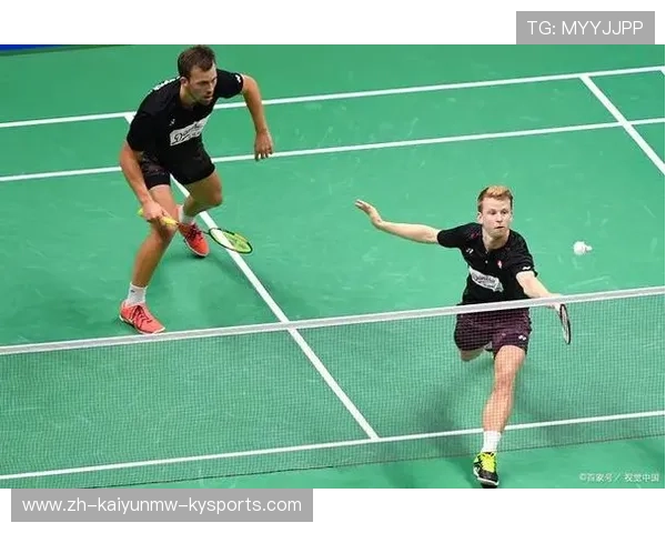 羽毛球双打回球无力